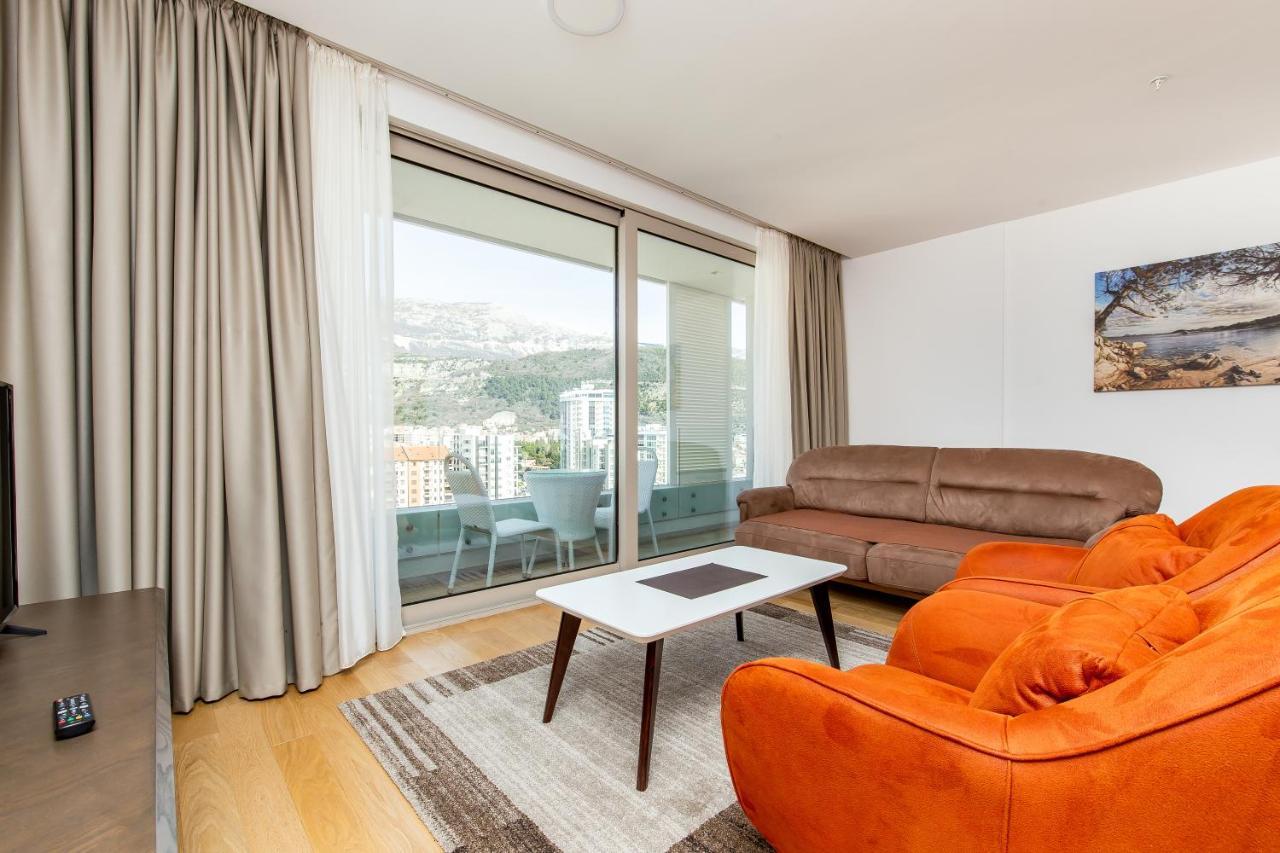 Apartments Lora In Apart-Hotel บุดวา ภายนอก รูปภาพ