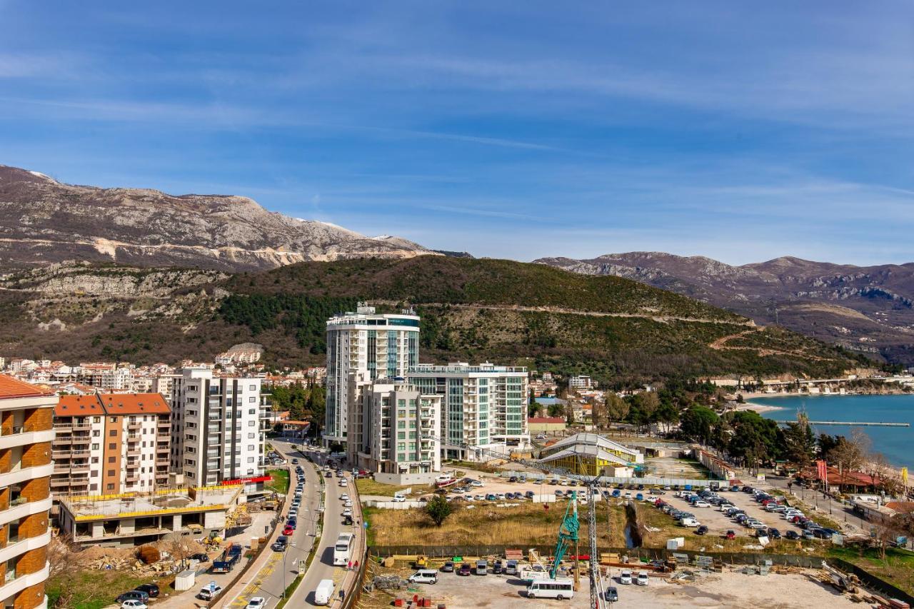 Apartments Lora In Apart-Hotel บุดวา ภายนอก รูปภาพ